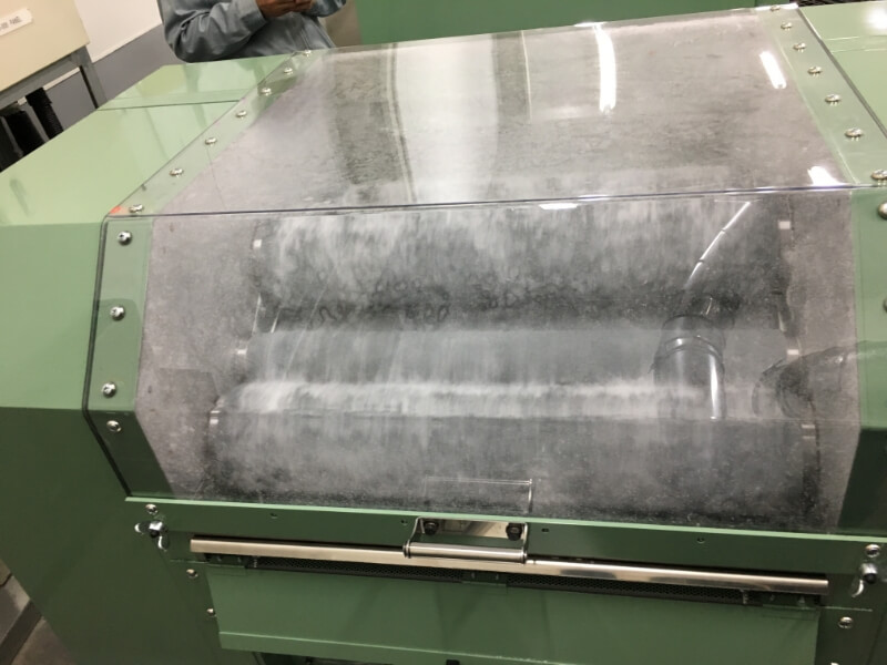 耳解繊機